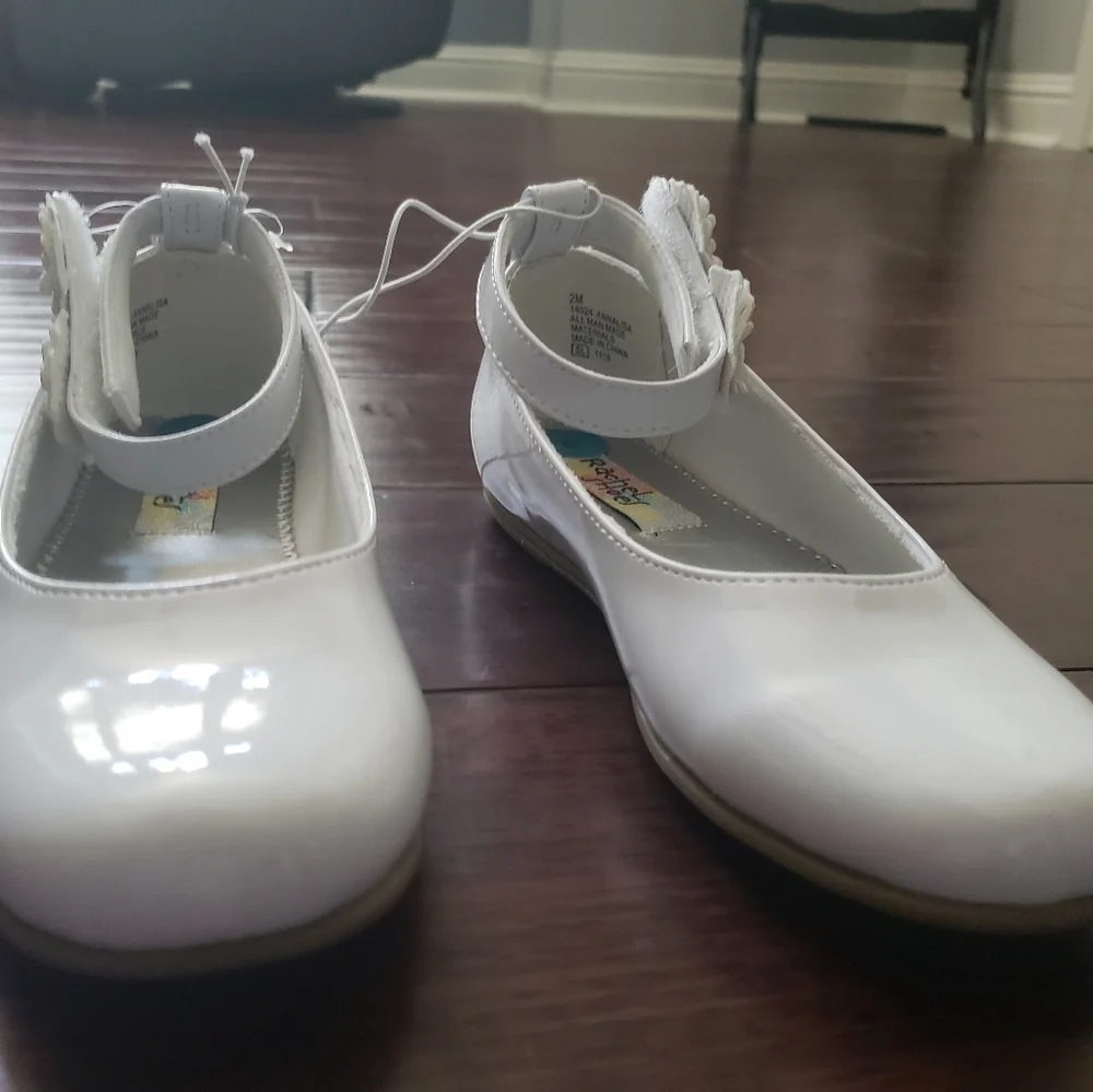 Girls White Dress Shoes